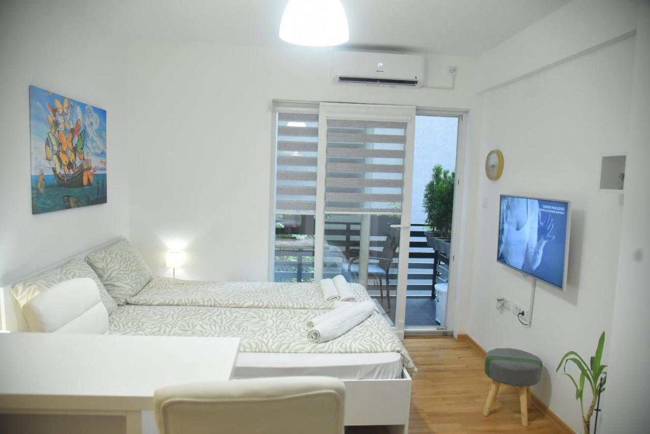 Dekart 2 Apartment Ni Exteriér fotografie